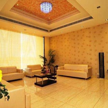 Krsna Lila By The Blues Hotel Sanand Ngoại thất bức ảnh